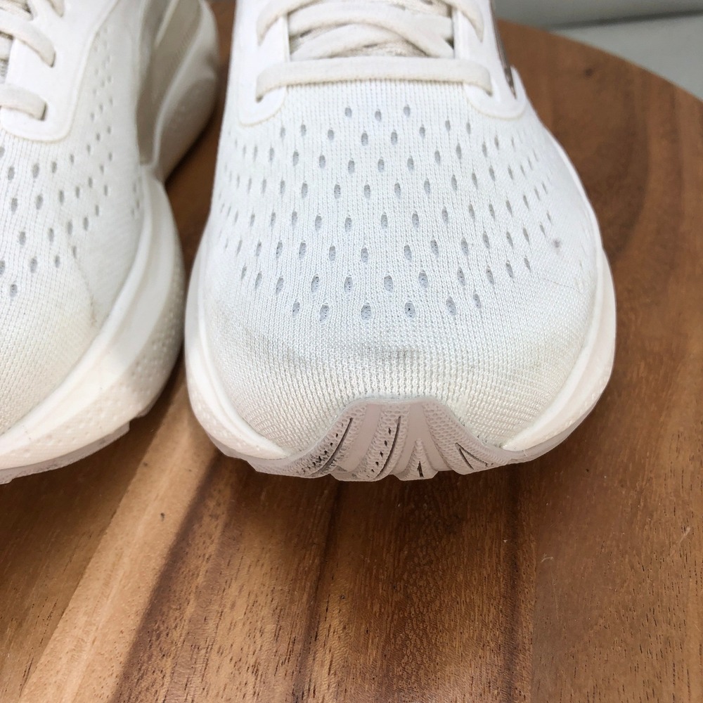 Brooks Adrenaline GTS 24 Berkshire Hathaway Womens Running Shoes White Size 10.5 - Picture 3 of 11